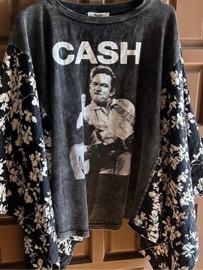 Johnny Cash flutter sleeve poncho top